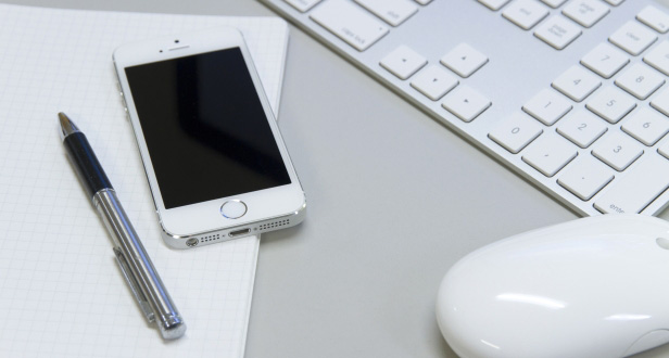 スマートフォン対応（レスポンシブデザイン）