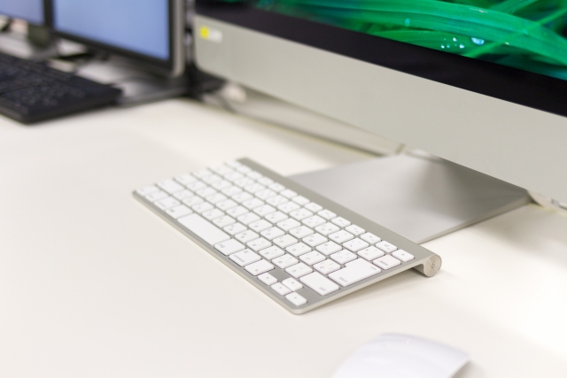 「スクロールオリジナルのCMSとはどのようなものですか。」関連画像